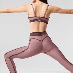 ALO Yoga Airlift set - Leggings and sports bra